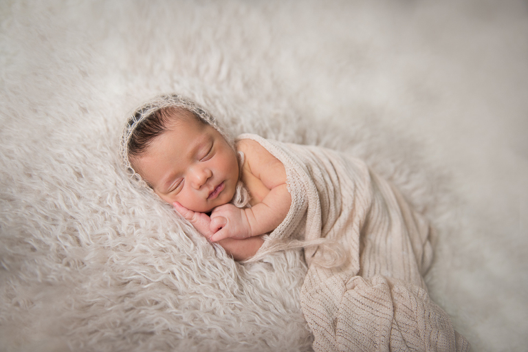 newborn-photography-natural-light