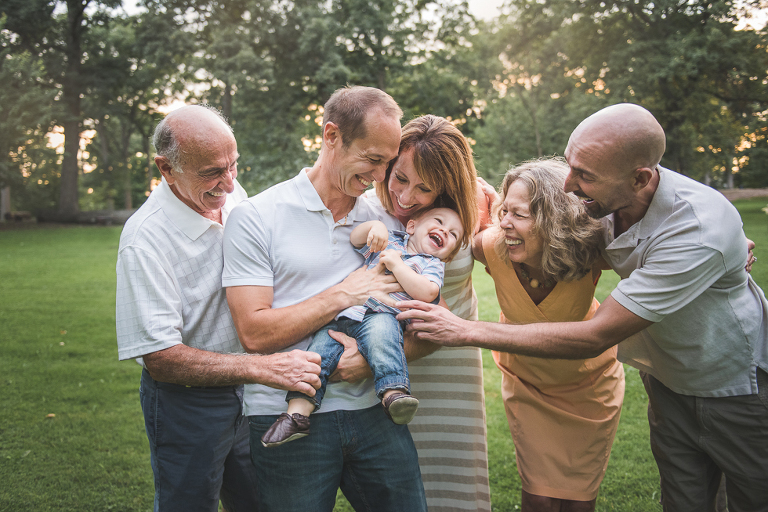 Barrington-family-mini-session-announcement